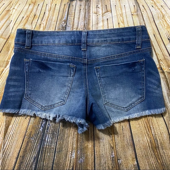 Rue21 Laser Cut Fringe Jean Denim Shorts - Picture 2 of 4